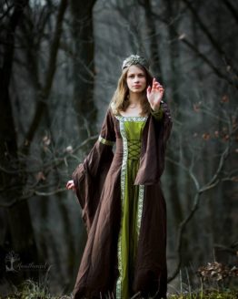 Fantasy šaty